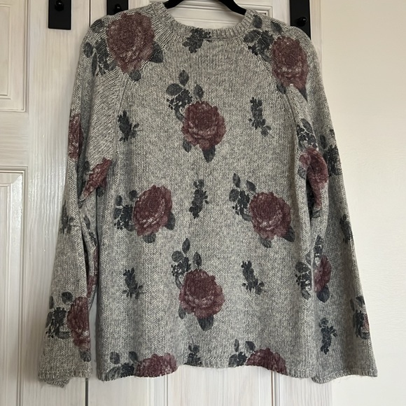 Lucky Brand sweater - Picture 5 of 6